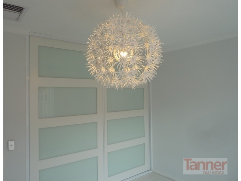 12 Glenview Grove, Seaford Rise SA 5169