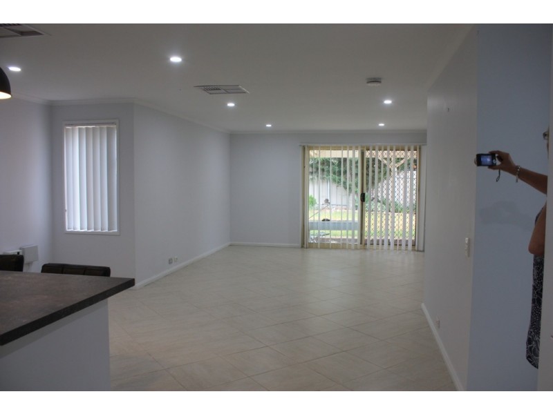 12 Glenview Grove, Seaford Rise SA 5169