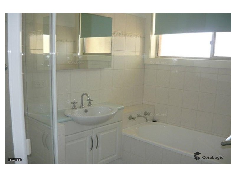 10 Beaconsfield Road, Eden Hills SA 5050