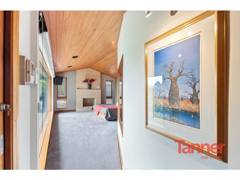 6 Cezanne Court, Torrens Park SA 5062