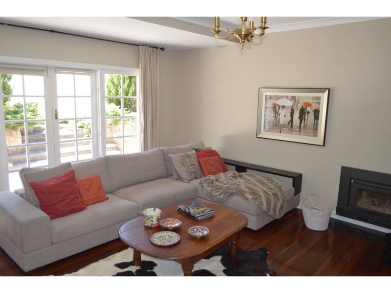 20 Clearview Ave, Belair SA 5052