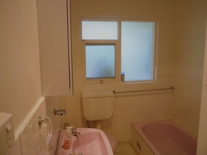 4/10 Giles Ave, Glenelg SA 5045