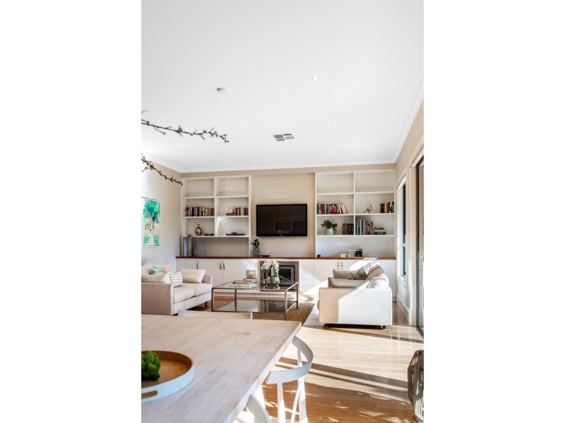 4 Crozier Avenue, Daw Park SA 5041