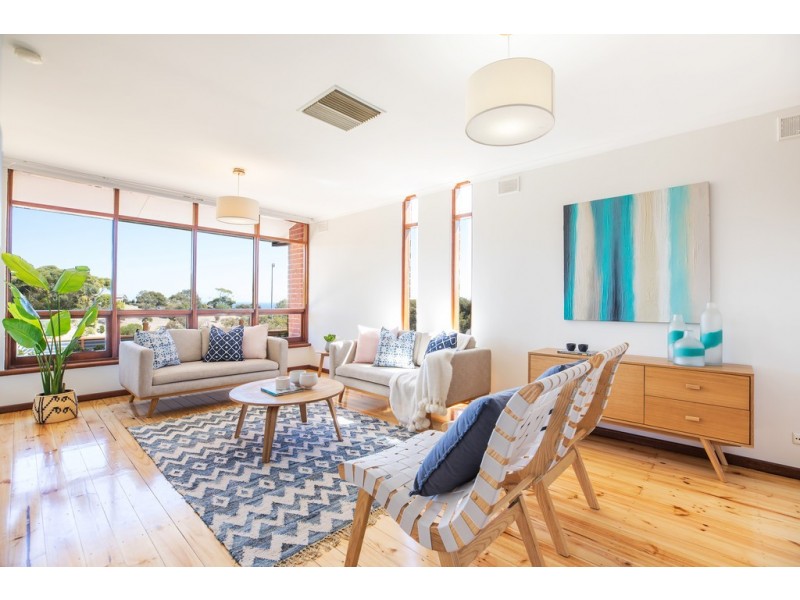 16 Genesta Street, Hallett Cove SA 5158