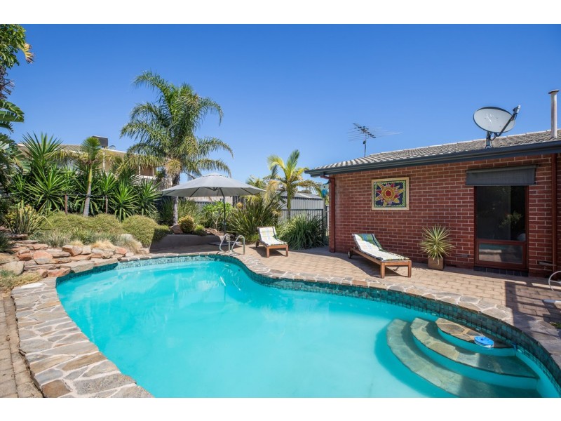 16 Genesta Street, Hallett Cove SA 5158