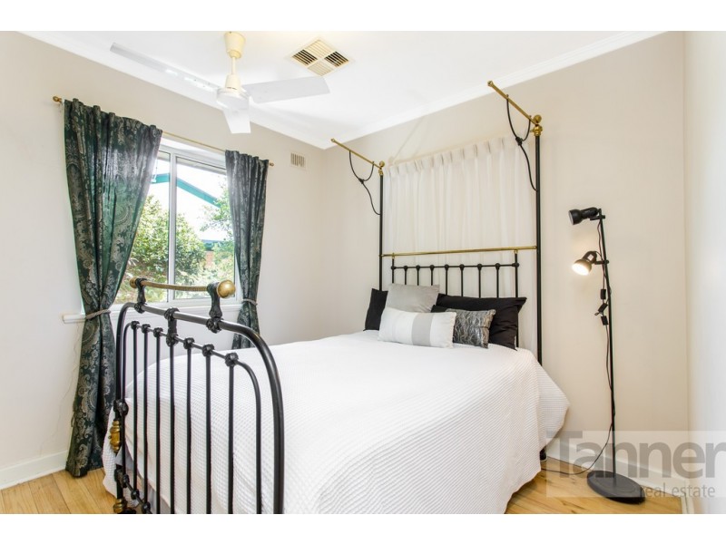 4 Alpha Road, Bellevue Heights SA 5050