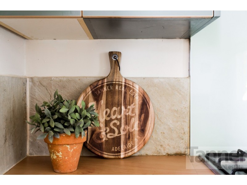 4 Alpha Road, Bellevue Heights SA 5050