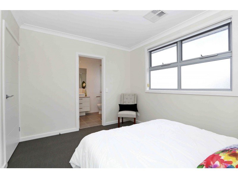 33 Andrea Ave, Newton SA 5074