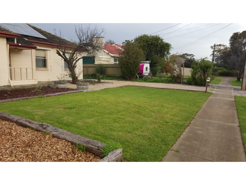 8 Paterson Cres, Morphettville SA 5043