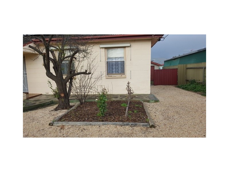 8 Paterson Cres, Morphettville SA 5043