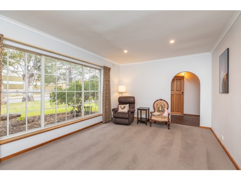 25 Alexandrina Road, Mount Barker SA 5251