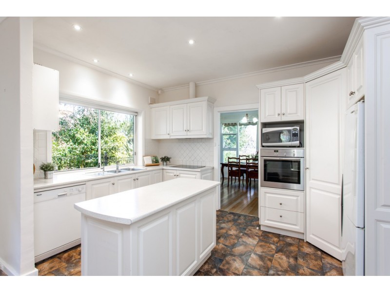 31 Brook Street, Torrens Park SA 5062