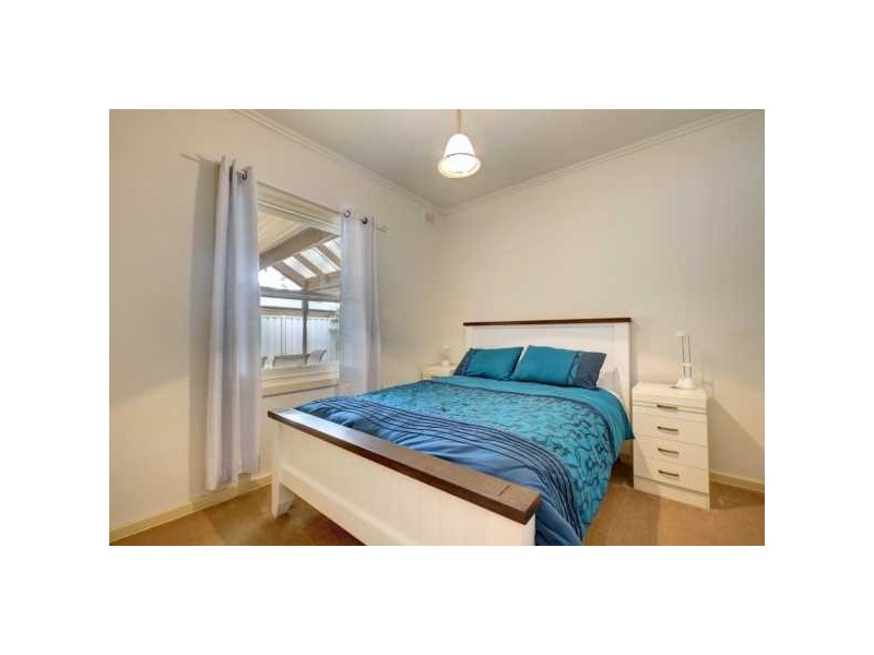 66 Condada Ave, Park Holme SA 5043