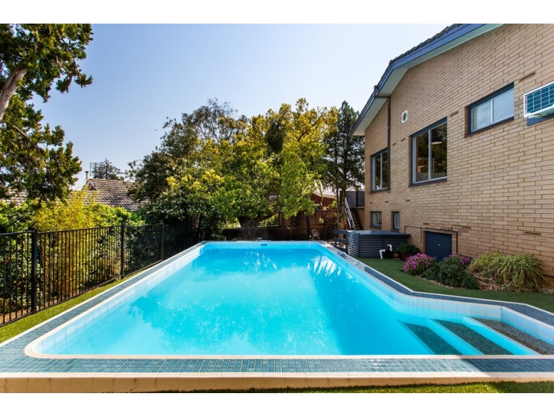 24 Grandview Drive, Pasadena SA 5042