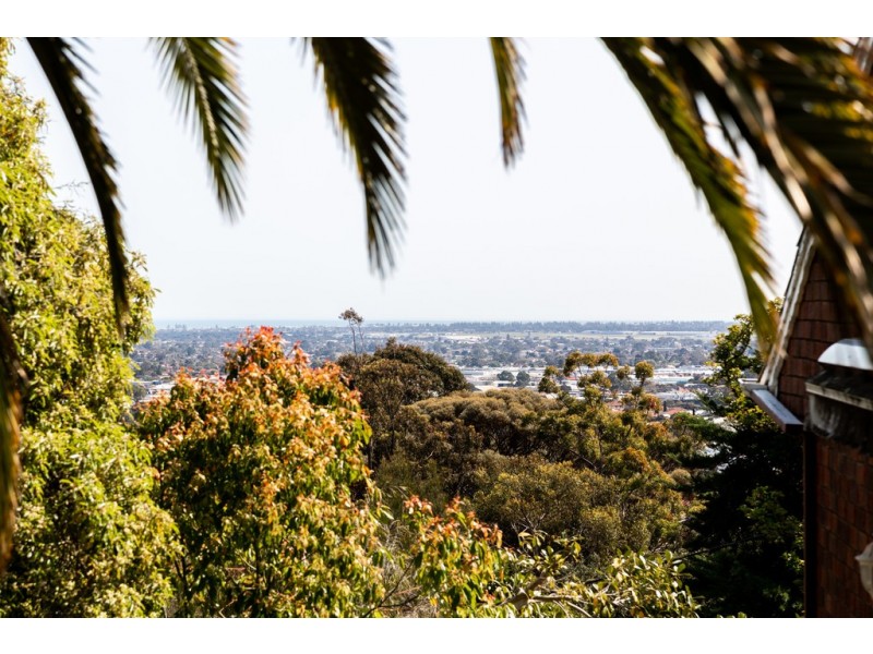 24 Grandview Drive, Pasadena SA 5042