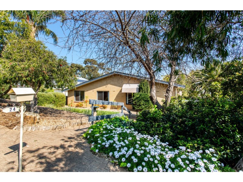 24 Grandview Drive, Pasadena SA 5042