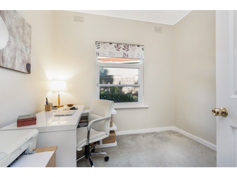 18 Bligh Avenue, Panorama SA 5041