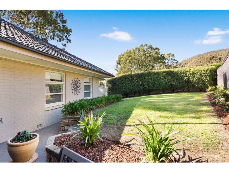 18 Bligh Avenue, Panorama SA 5041