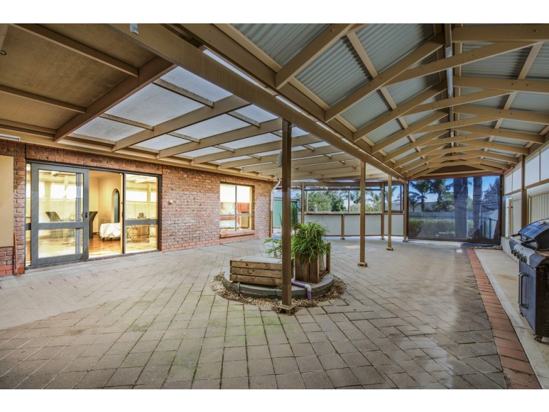 19 Plaza Avenue, Sellicks Beach SA 5174