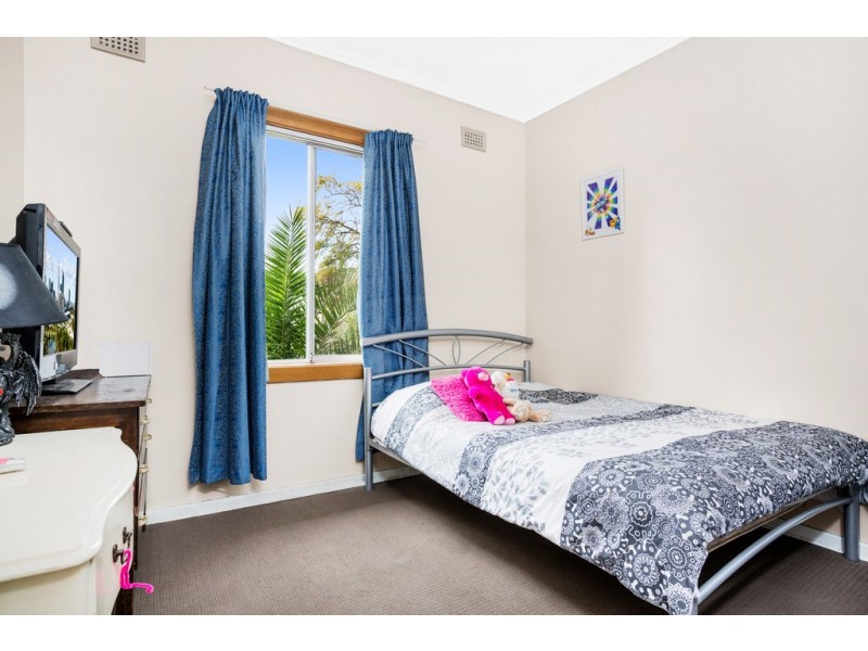 14 Marnhull Street, Elizabeth Grove SA 5112