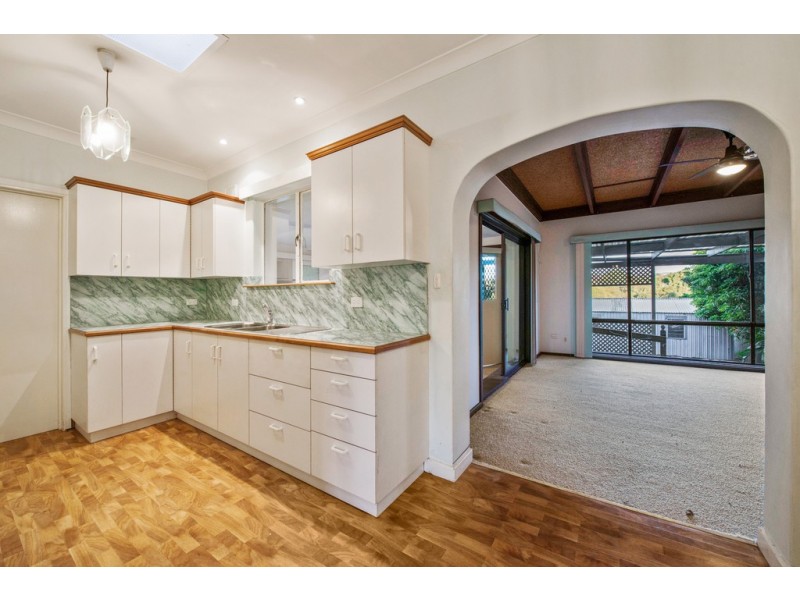 26 Vista Avenue, Valley View SA 5093