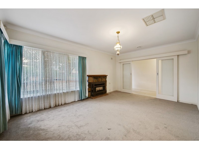26 Vista Avenue, Valley View SA 5093