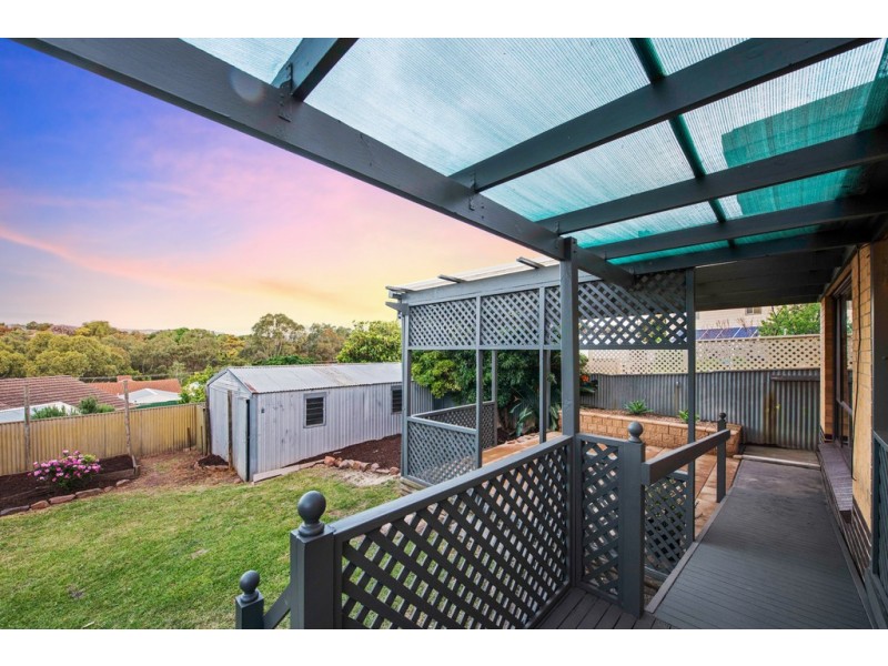 26 Vista Avenue, Valley View SA 5093
