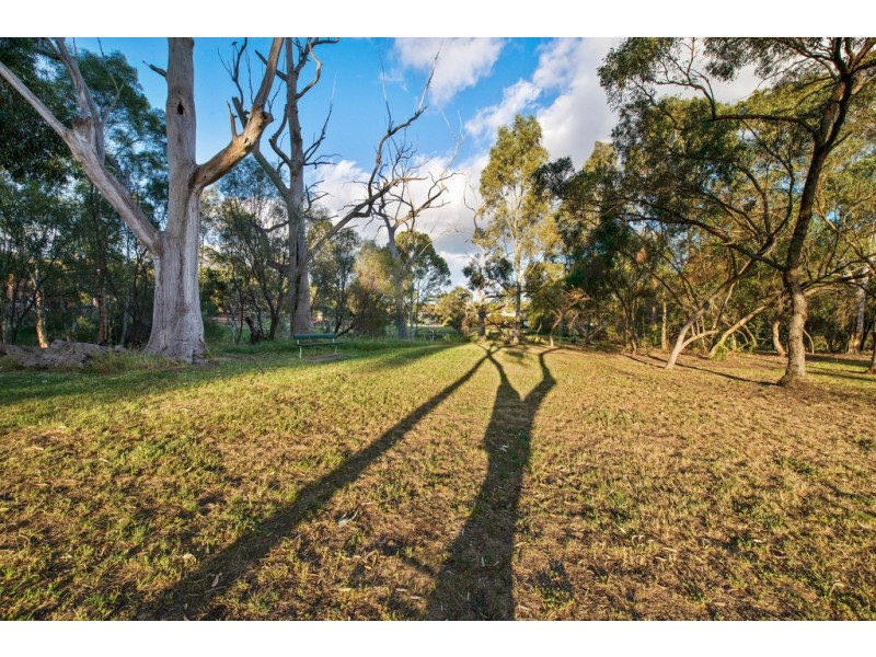 26 Vista Avenue, Valley View SA 5093