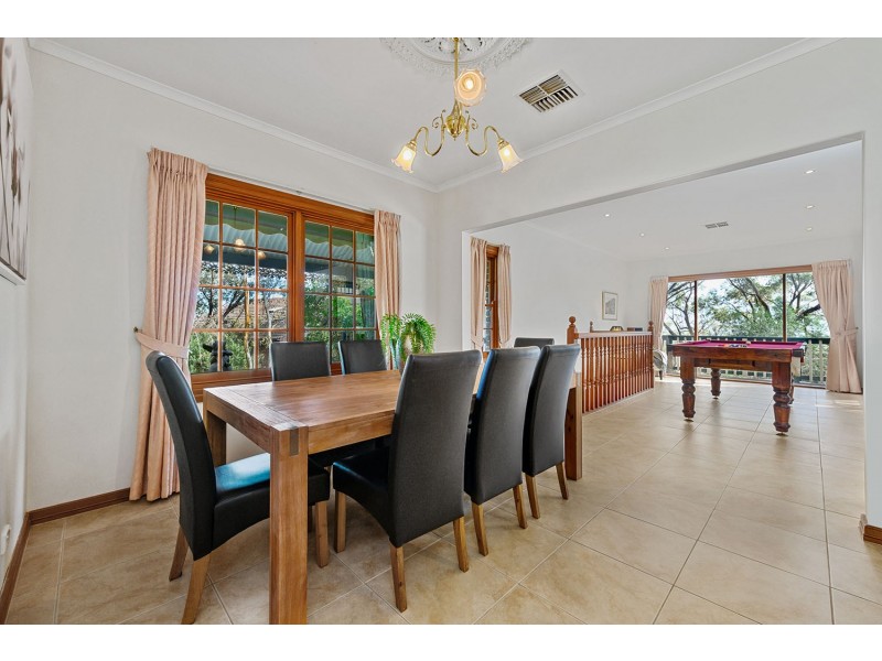 4 Windarra Court, Belair SA 5052