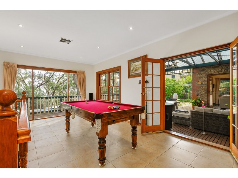 4 Windarra Court, Belair SA 5052