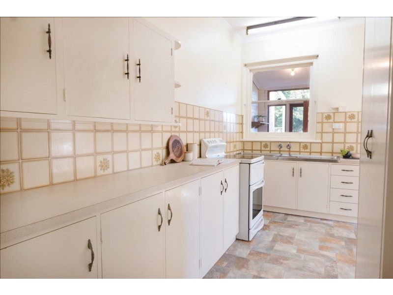 127 Kingston Avenue, Melrose Park SA 5039