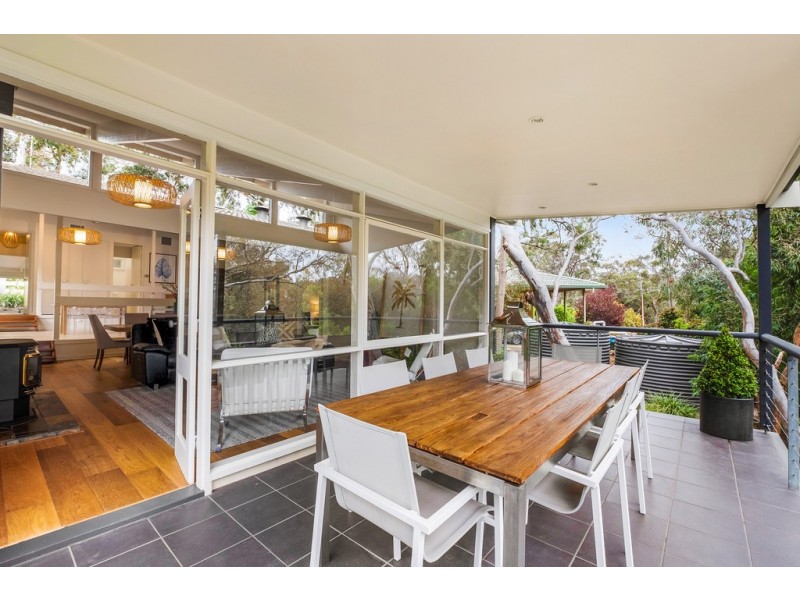 10 Wyndham Drive, Coromandel Valley SA 5051