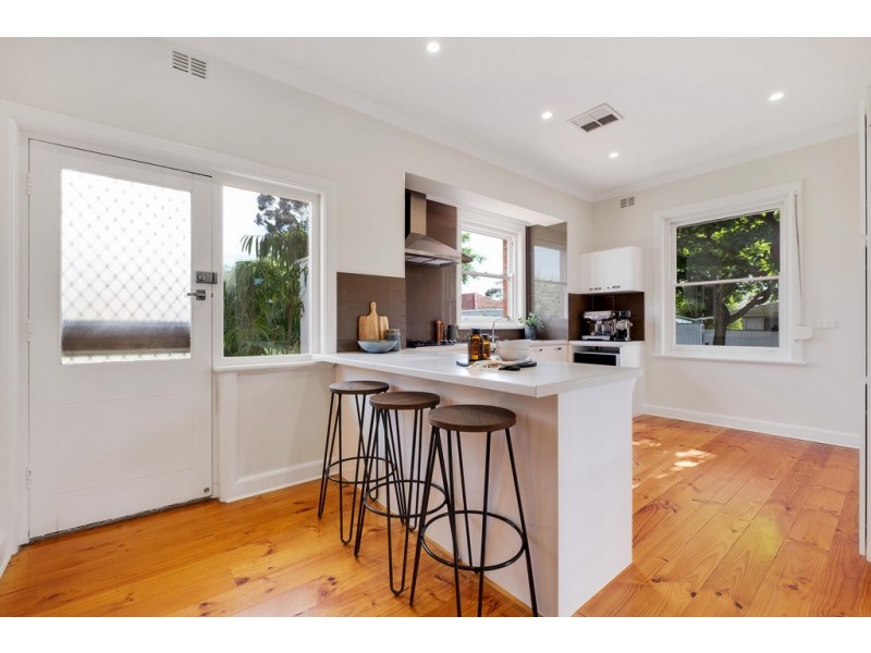 66 Caulfield Ave, Cumberland Park SA 5041