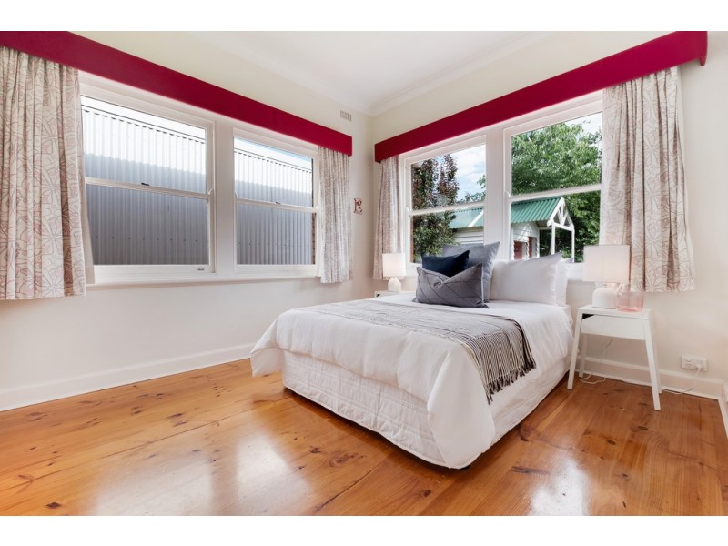 66 Caulfield Ave, Cumberland Park SA 5041