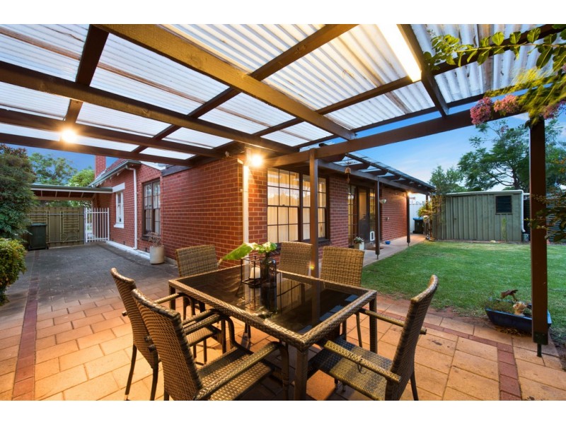 1 Kyeema Ave, Cumberland Park SA 5041