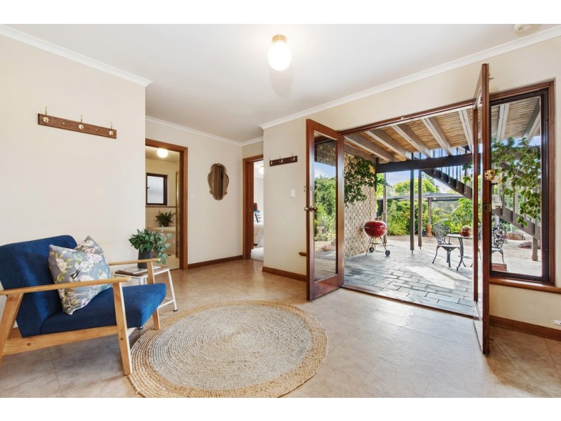 9 Kimba Grove, Pasadena SA 5042