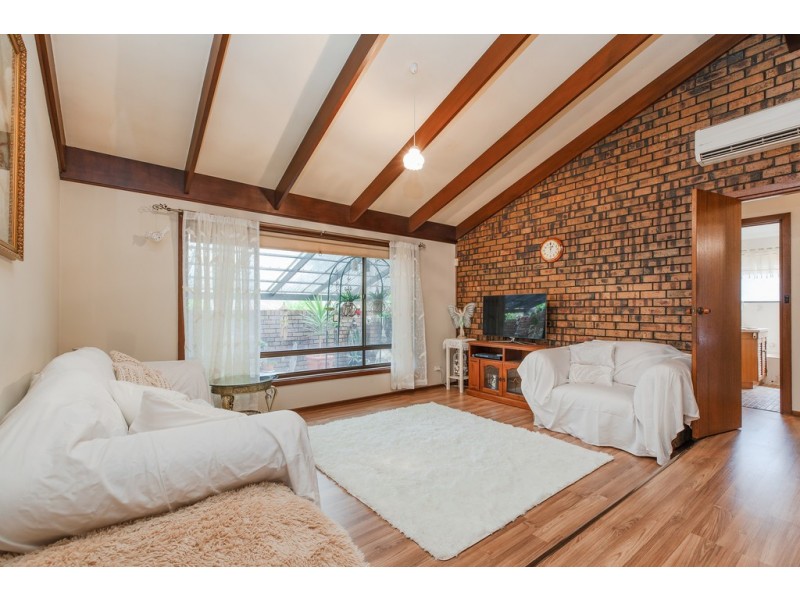 5 Mary Street, Happy Valley SA 5159