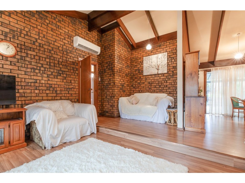 5 Mary Street, Happy Valley SA 5159