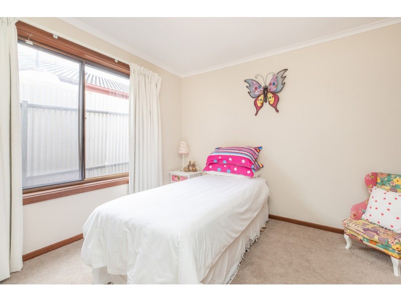 5 Mary Street, Happy Valley SA 5159