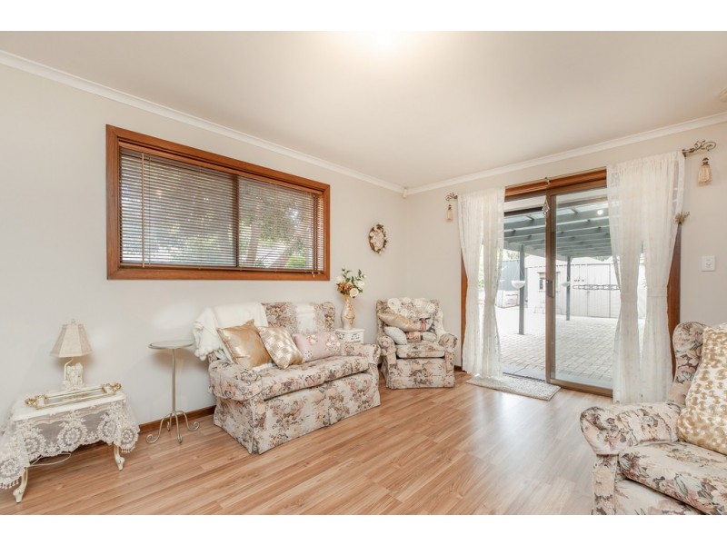 5 Mary Street, Happy Valley SA 5159