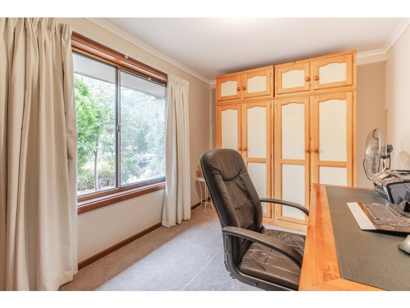5 Mary Street, Happy Valley SA 5159
