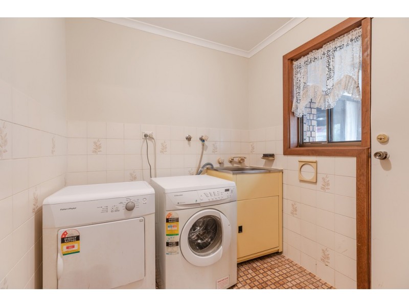 5 Mary Street, Happy Valley SA 5159