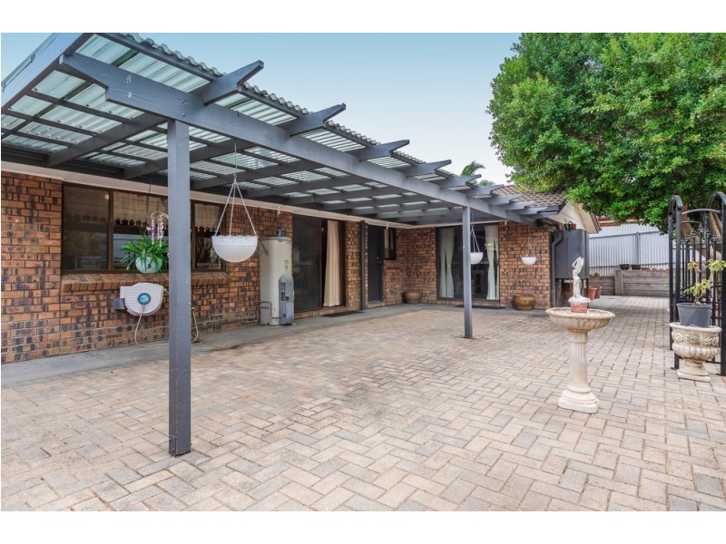 5 Mary Street, Happy Valley SA 5159