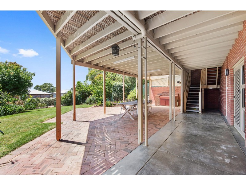 7 Bligh Avenue, Panorama SA 5041