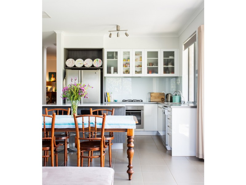 27 Anglesea Lane, Seaford Rise SA 5169