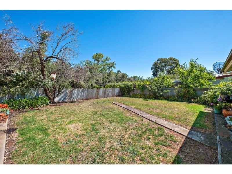 8 Claire Street, Lower Mitcham SA 5062