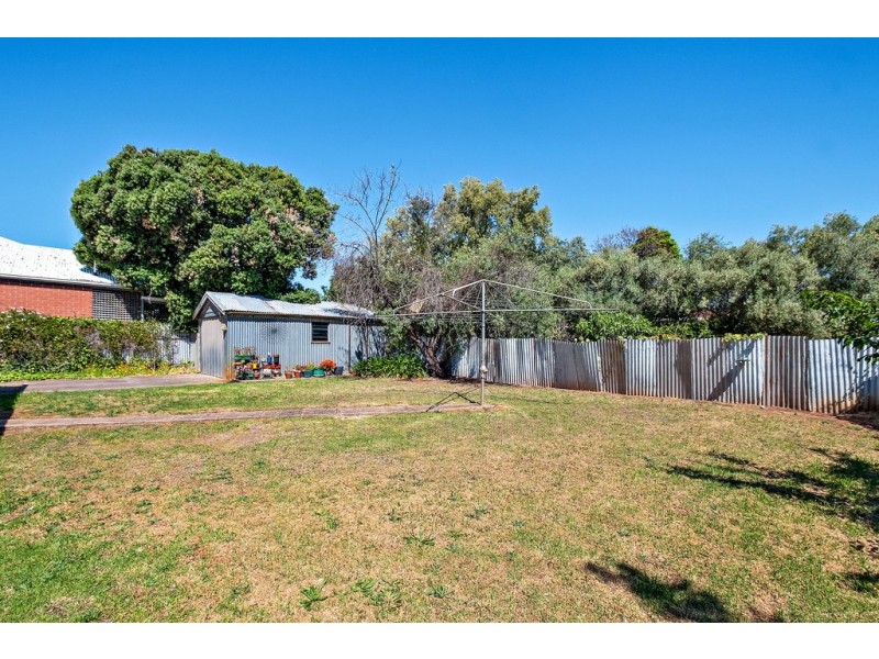 8 Claire Street, Lower Mitcham SA 5062