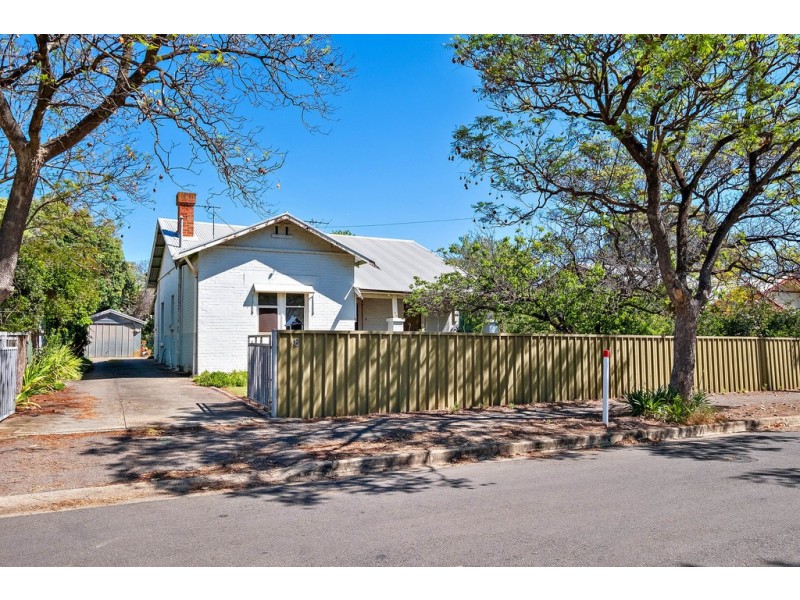 8 Claire Street, Lower Mitcham SA 5062