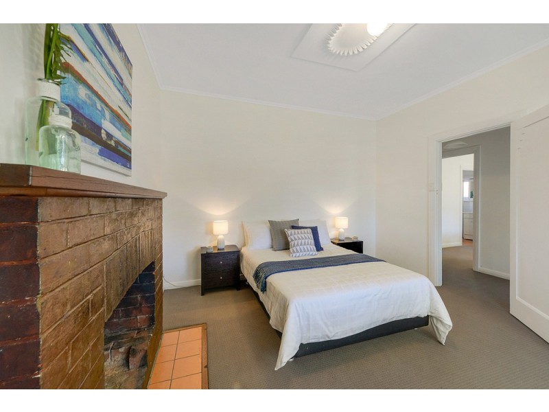 16 St Clements St, Blair Athol SA 5084