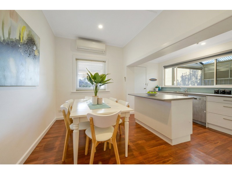 16 St Clements St, Blair Athol SA 5084